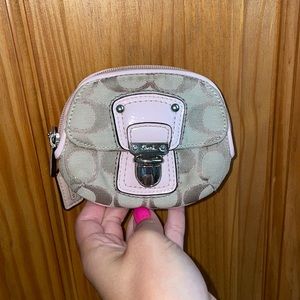 Coach coin purse with card holders